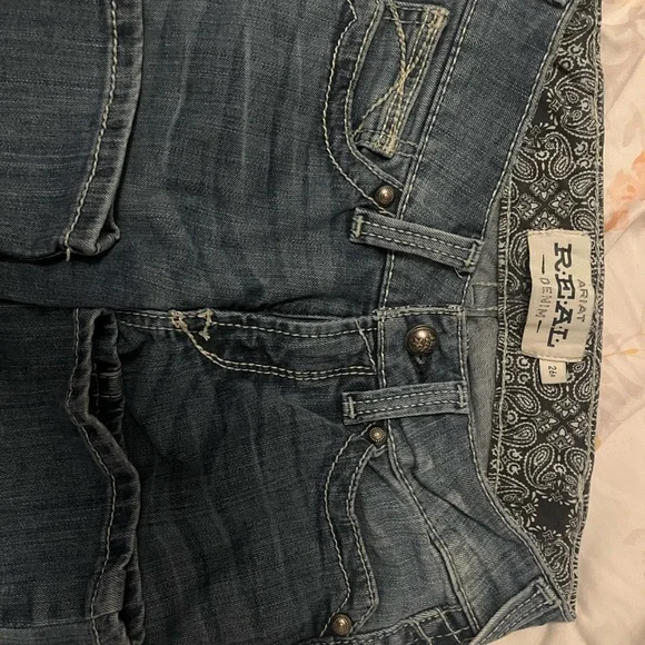 Ariat Women’s Jeans - Picture 3 of 4